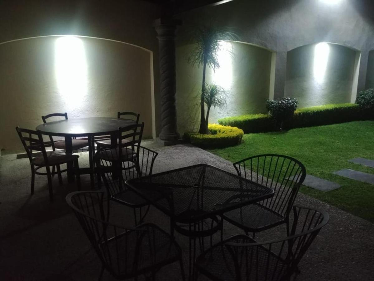 Estancia Santa Fe Celaya  Exteriér fotografie